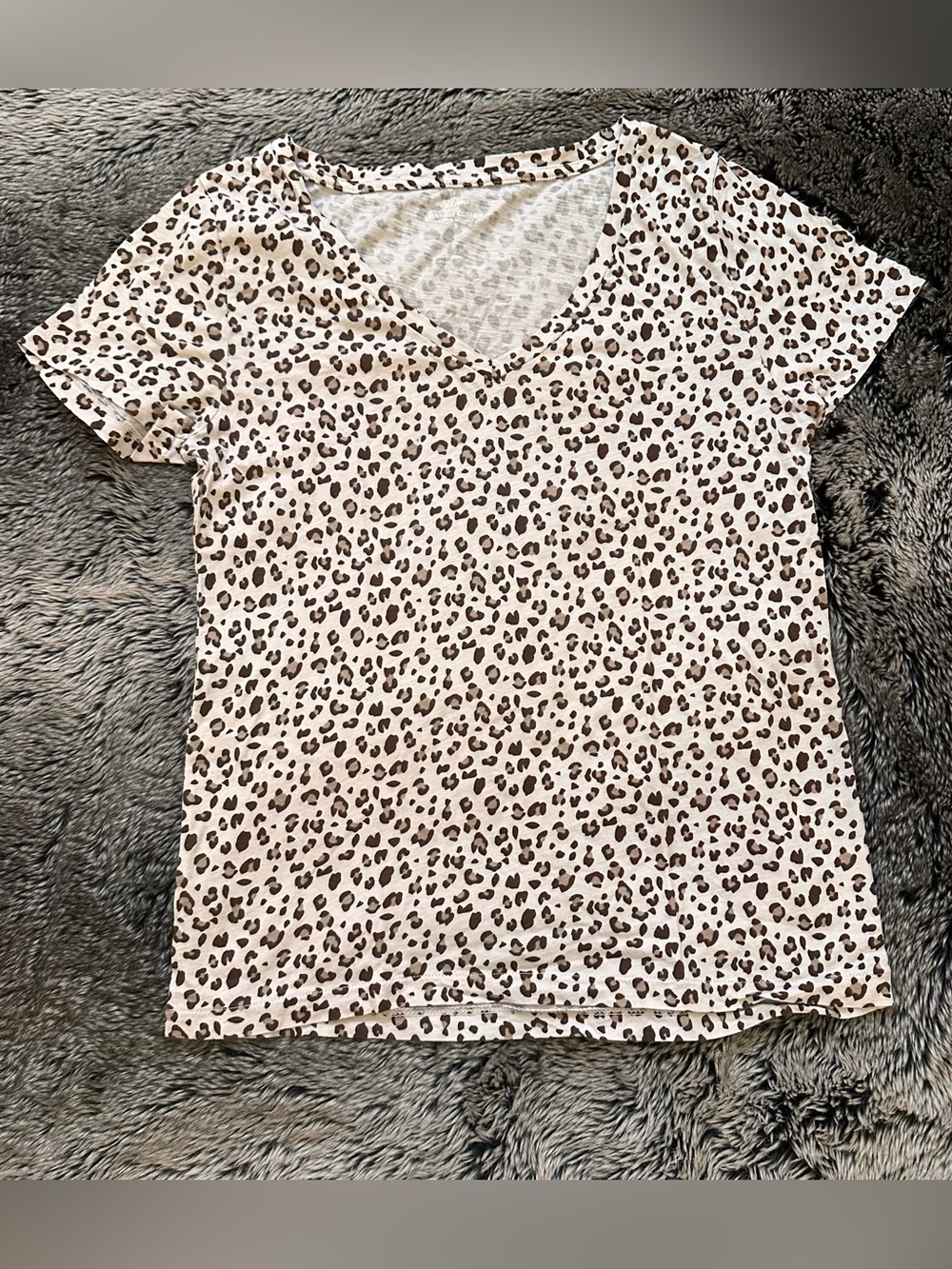 J.Crew Women's V-Neck Leopard Print Short Sleeve Top